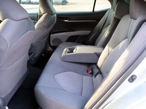 Used 2021 Toyota Camry LE FWD image 13
