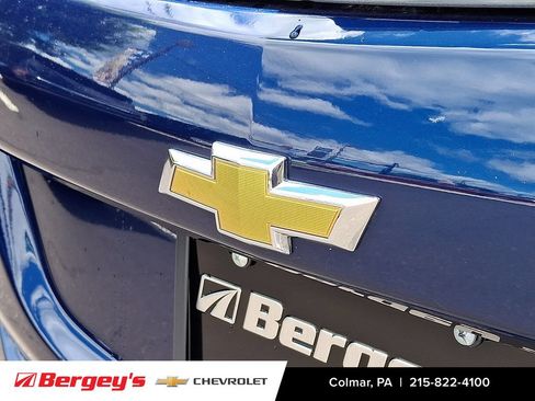Used 2023 Chevrolet Equinox LS w/ LS Convenience Package FWD image 32