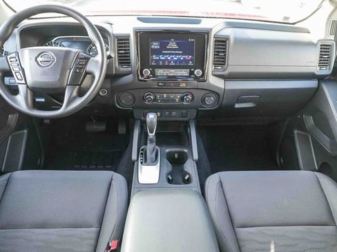 Used 2024 Nissan Frontier S w/ Technology Package image 13