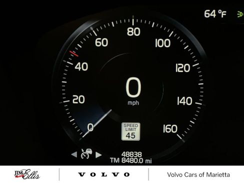 Used 2021 Volvo XC60 T8 R-Design w/ Protection Package Premier image 11