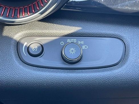 New 2026 Chevrolet Trax RS w/ Sunroof Package image 14