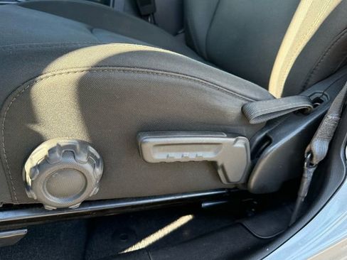 Used 2018 Jeep Wrangler Unlimited Sport S image 22