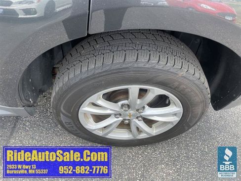 Used 2017 Chevrolet Equinox LT w/ Convenience Package AWD/4WD image 26