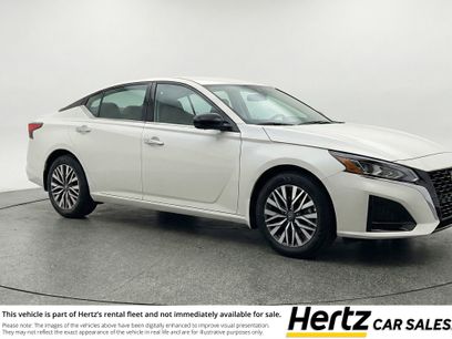 Used 2025 Nissan Altima 2.5 SV