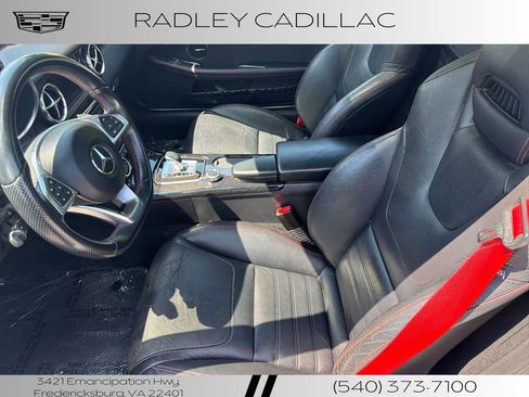 Used 2019 Mercedes-Benz SLC 300 w/ Premium Package image 3