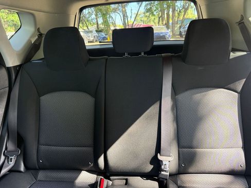 Used 2025 Kia Soul LX w/ LX Technology Package FWD image 35