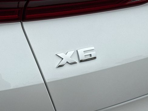 Certified 2024 BMW X6 M60i image 37
