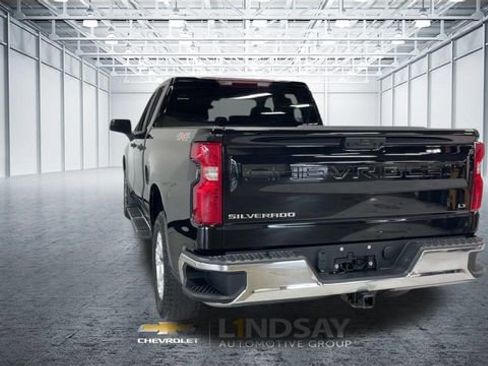 Used 2023 Chevrolet Silverado 1500 LT AWD/4WD image 8