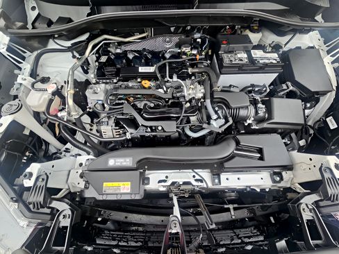 Certified 2022 Toyota Corolla Cross LE AWD/4WD image 12
