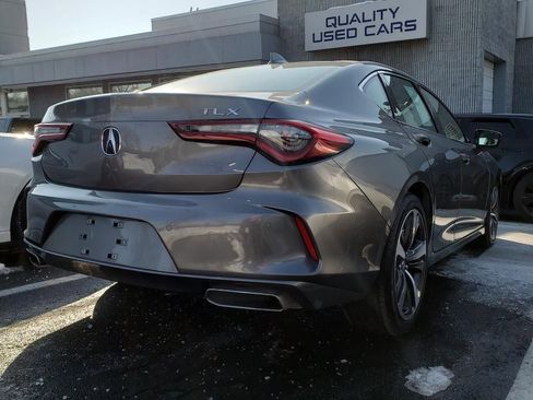Certified 2025 Acura TLX w/ Technology Package image 10