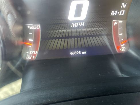 Used 2016 Dodge Challenger SRT Hellcat RWD image 15