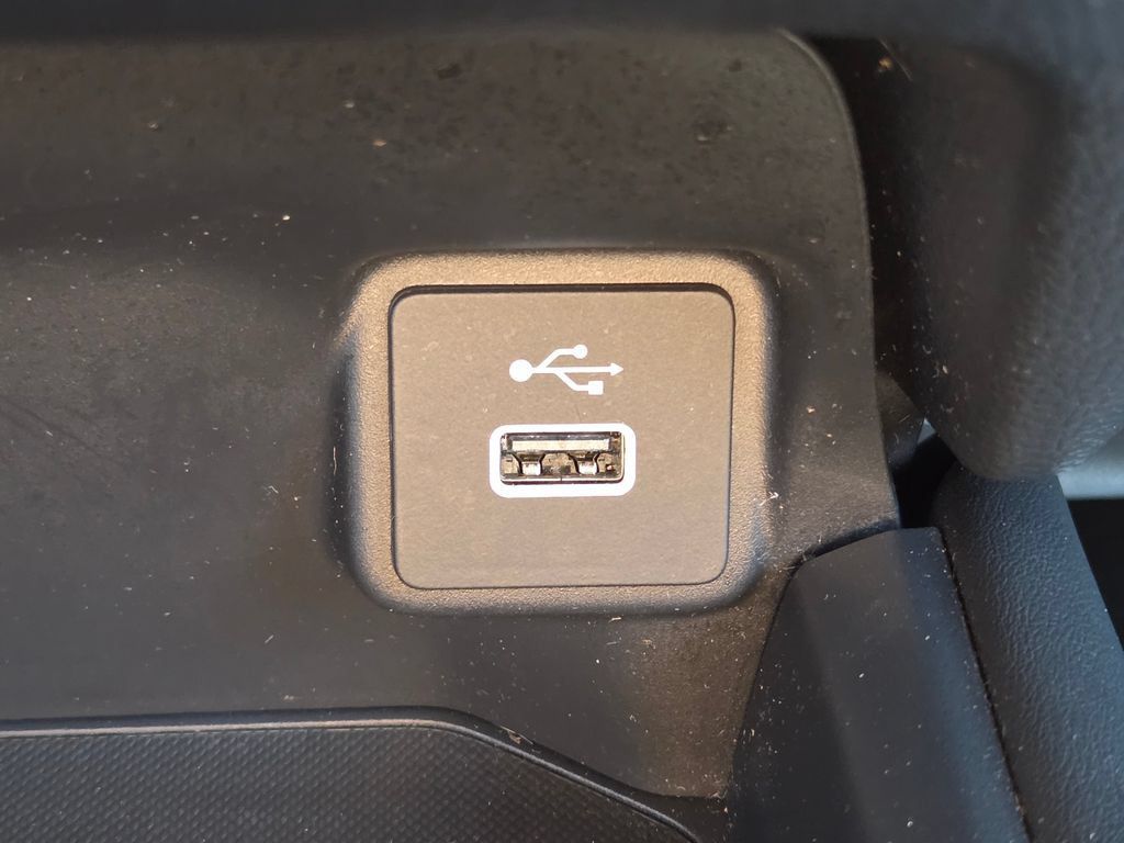 Used 2025 Honda HR-V Sport image 11