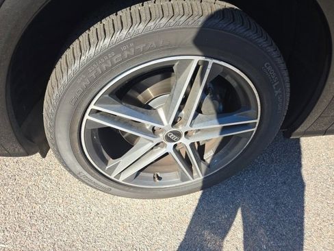 Used 2020 Audi SQ5 Premium Plus w/ Premium Plus Package image 9