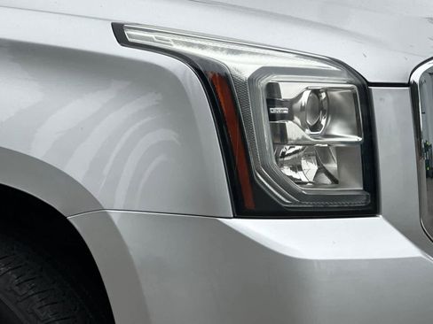 Used 2015 GMC Yukon SLT image 37