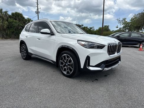 Used 2025 BMW X1 xDrive28i w/ Convenience Package AWD/4WD image 12