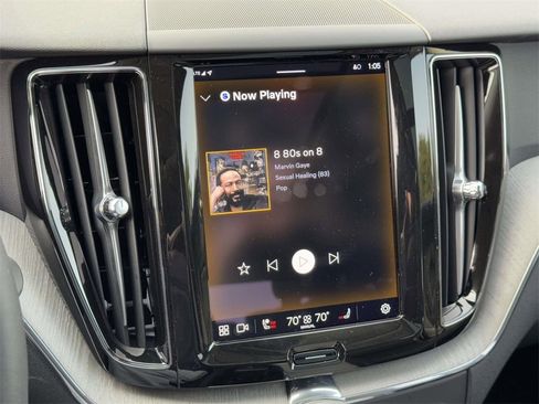 Certified 2025 Volvo XC60 B5 Plus image 25