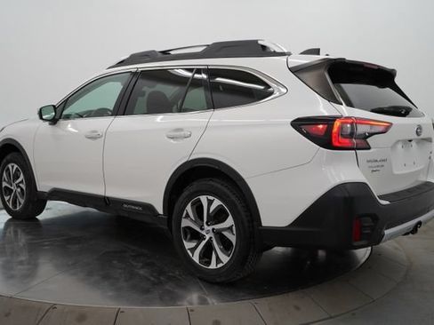 Used 2020 Subaru Outback Touring XT AWD/4WD image 5