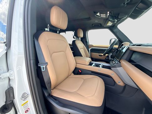 New 2026 Land Rover Defender 110 V8 image 16