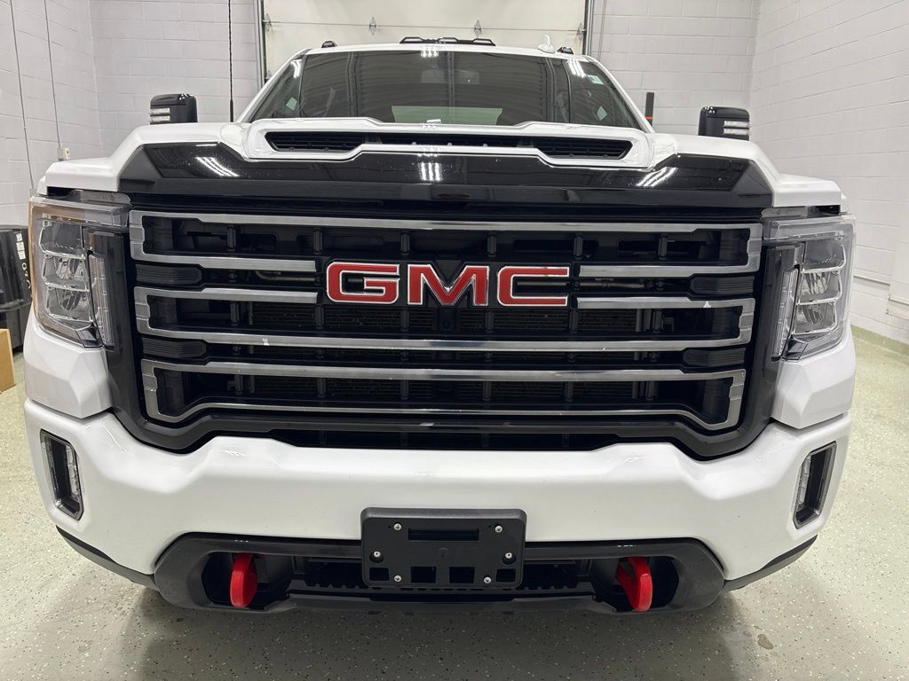 Used 2023 GMC Sierra 2500 AT4 w/ Snow Plow Prep/Camper Package AWD/4WD image 10