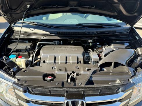 Used 2016 Honda Odyssey EX image 18