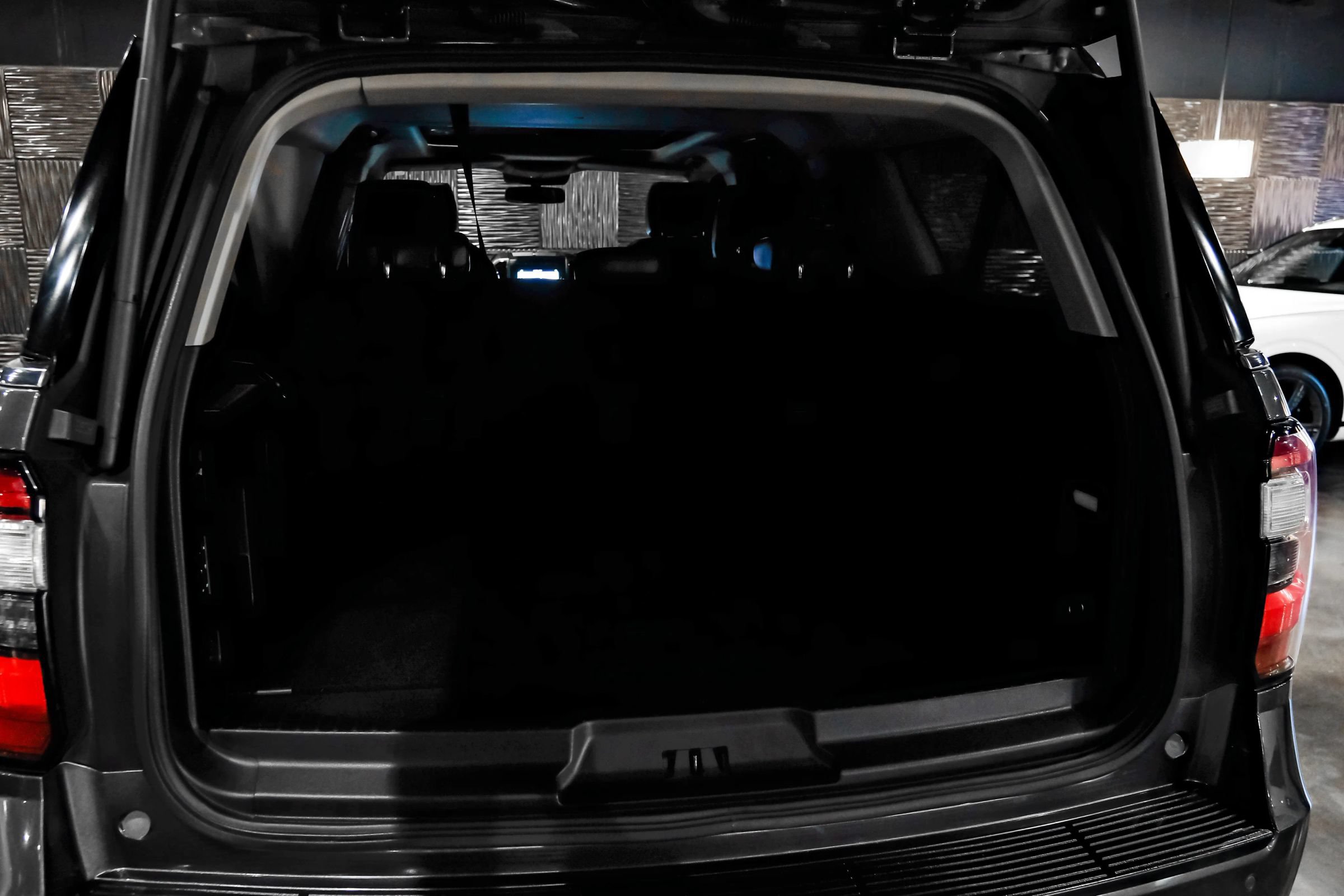 Used 2019 Ford Expedition Max Platinum AWD/4WD image 61