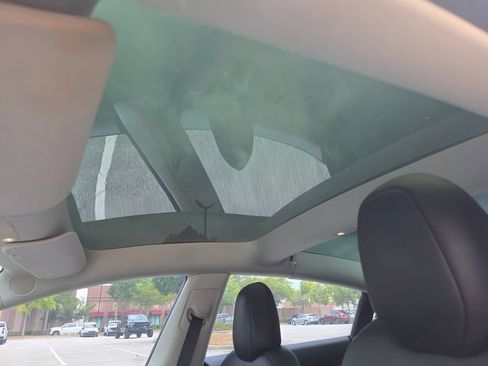 Used 2022 Tesla Model 3 Long Range AWD/4WD image 14