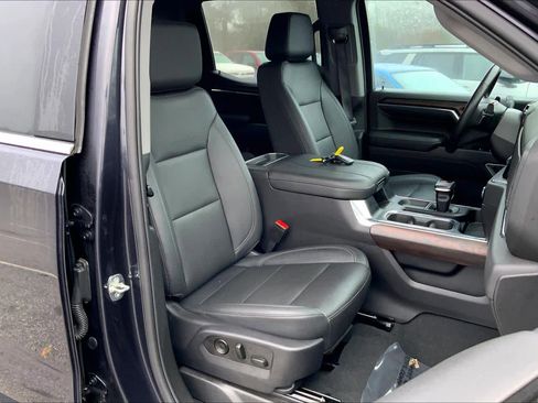 Used 2023 GMC Sierra 1500 SLT image 8