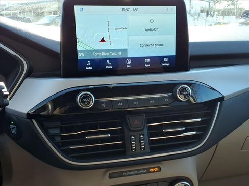 Used 2020 Ford Escape SE image 22