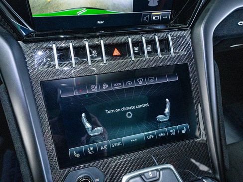 Used 2023 Lamborghini Urus Performante image 54