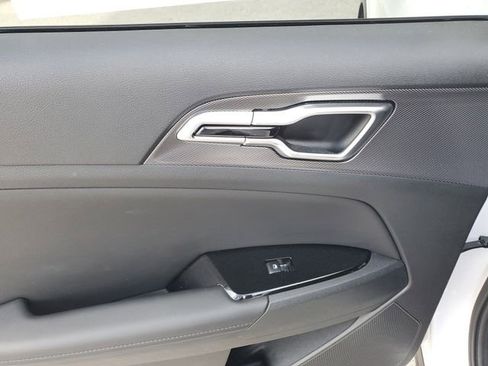 Certified 2023 Kia Sportage SX FWD image 10