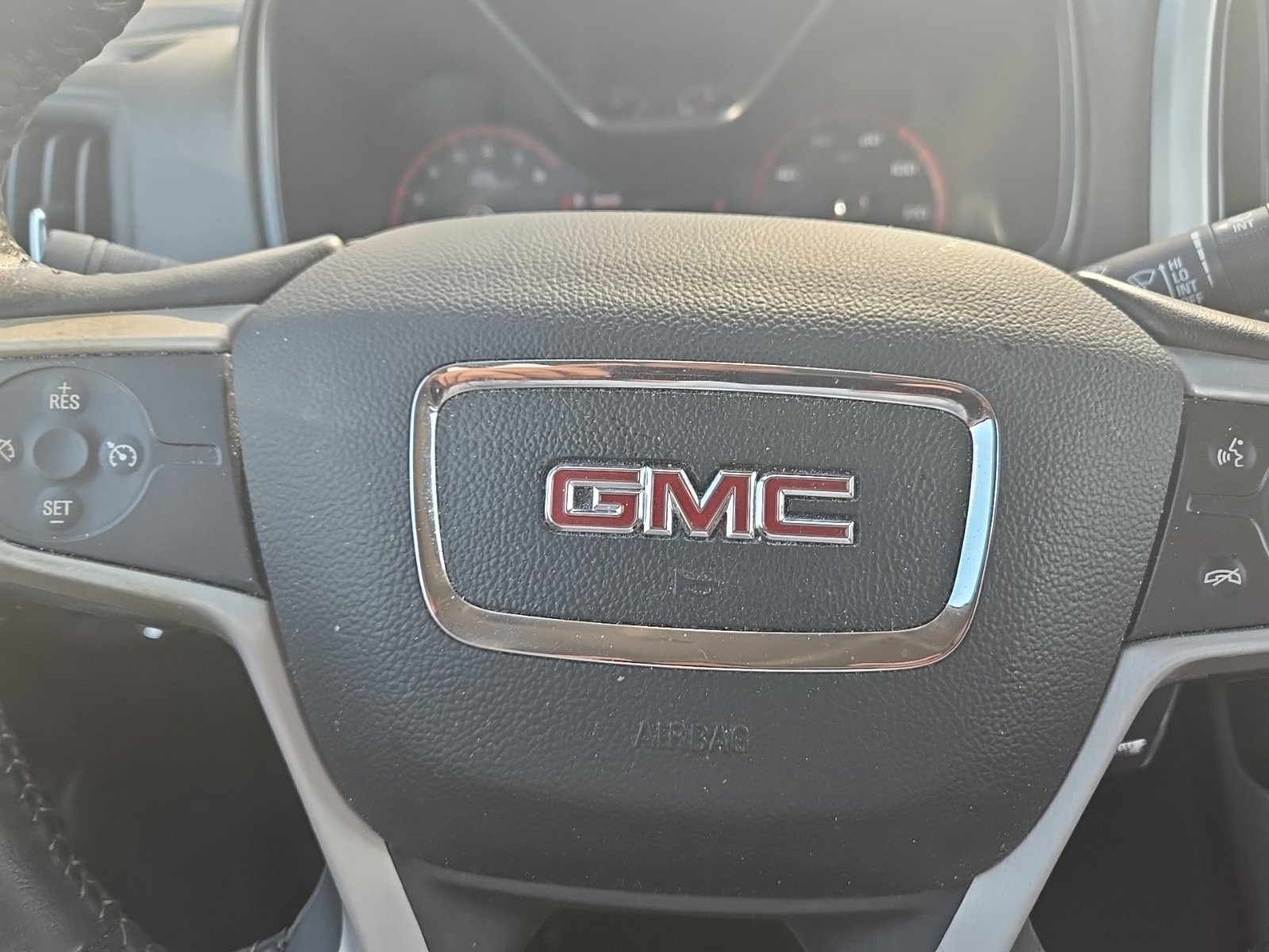 Used 2016 GMC Canyon SLT RWD image 18