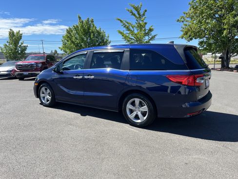 Used 2020 Honda Odyssey EX image 3