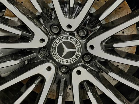 Used 2024 Mercedes-Benz S 580 4MATIC Sedan image 18