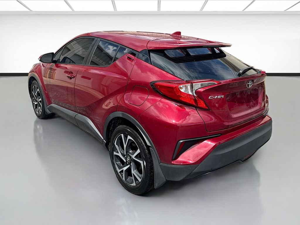 Used 2018 Toyota C-HR XLE FWD image 8