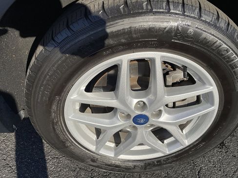 Used 2022 Ford Edge SEL w/ Convenience Package image 17