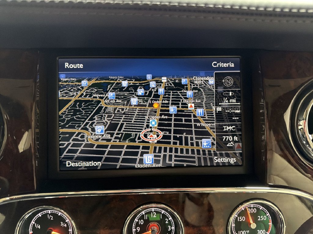 Used 2016 Bentley Mulsanne RWD image 20