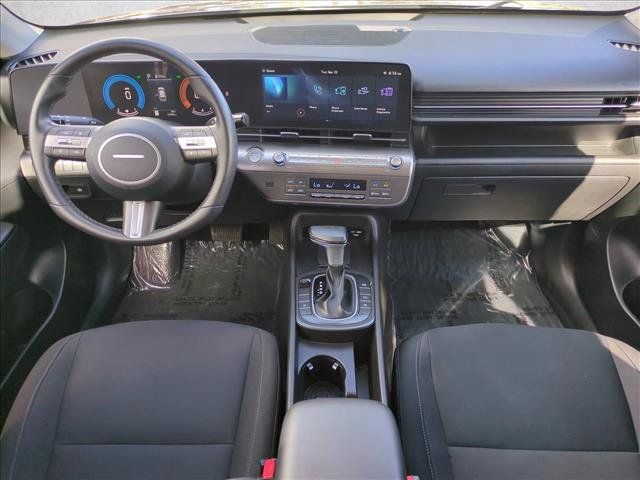 Used 2026 Hyundai Kona SEL Sport FWD image 16