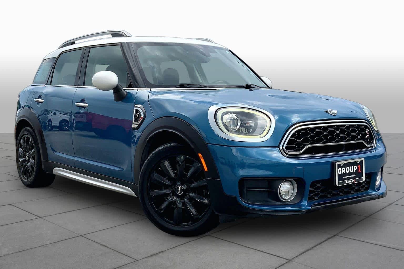 Used 2019 MINI Cooper Countryman S w/ Premium Package FWD image 3