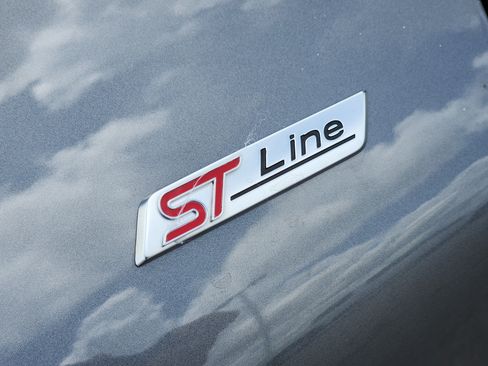 Certified 2025 Ford Explorer ST-Line AWD/4WD image 12