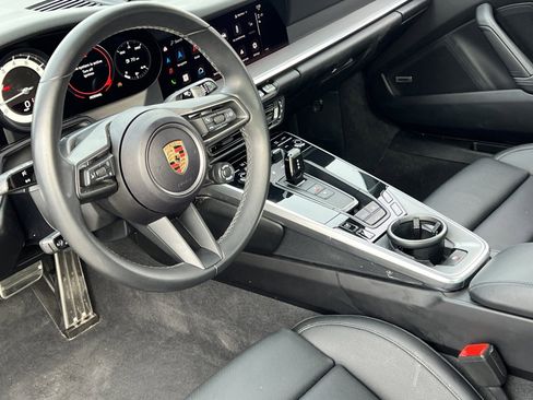 Certified 2024 Porsche 911 Carrera image 4