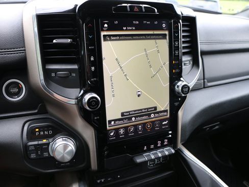 Used 2019 RAM 1500 Laramie AWD/4WD image 24