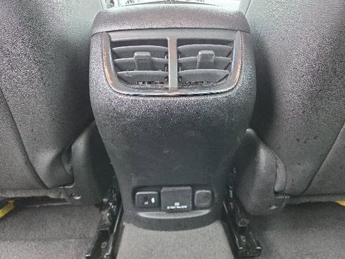 Used 2024 Chevrolet Malibu LT FWD image 15