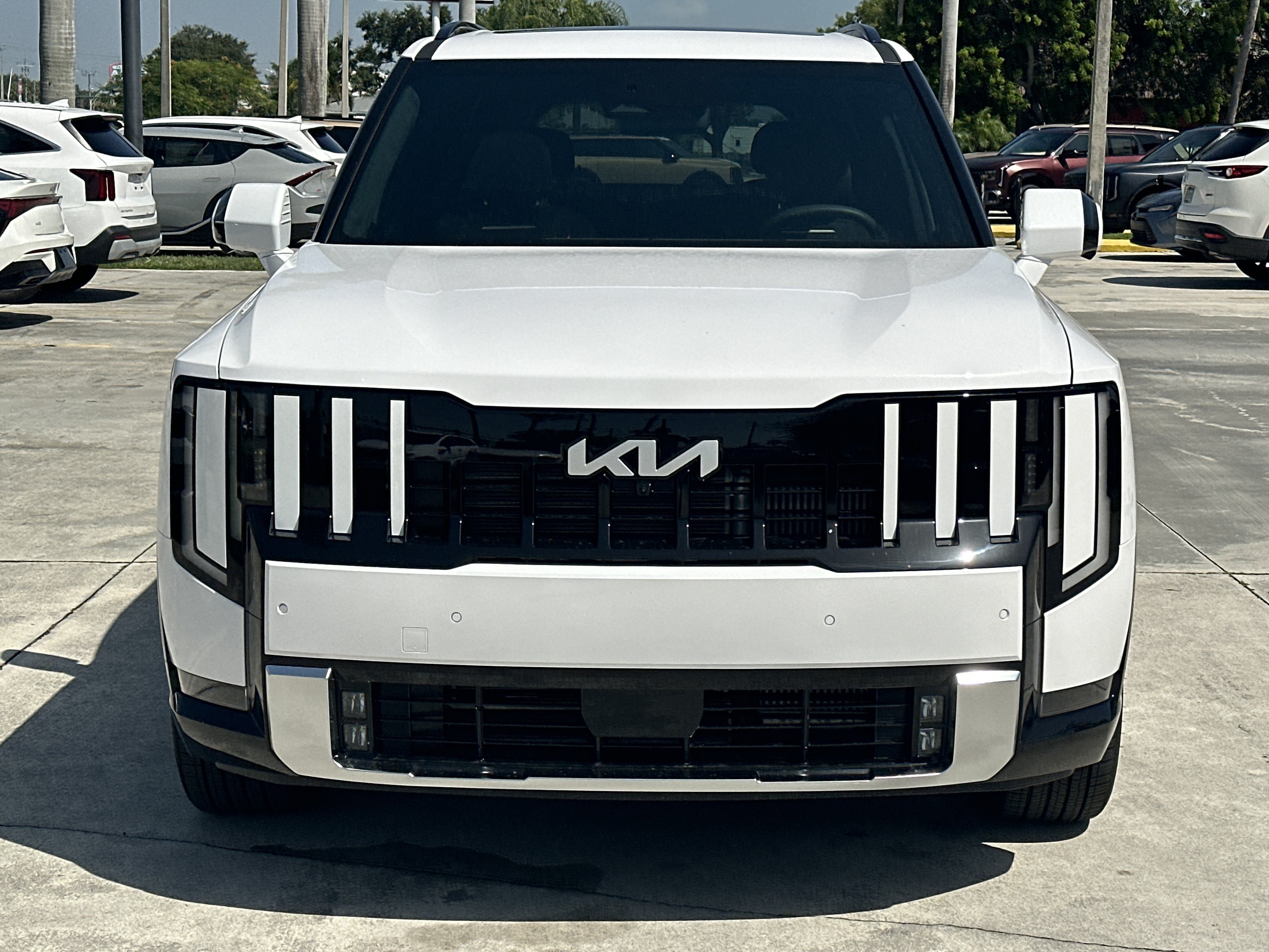 New 2027 Kia Telluride SX Prestige AWD/4WD image 3