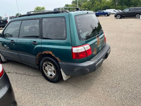 Used 2001 Subaru Forester L AWD/4WD image 10