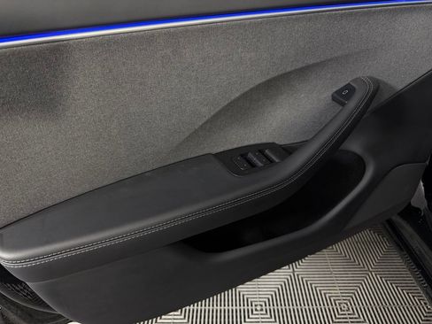 Used 2025 Tesla Model 3 Long Range RWD image 24