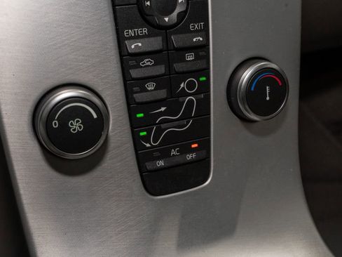 Used 2011 Volvo S40 T5 image 13