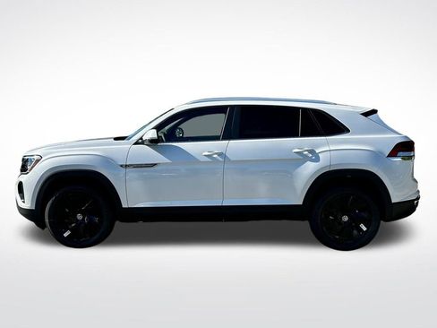 New 2026 Volkswagen Atlas Cross Sport SE FWD image 8