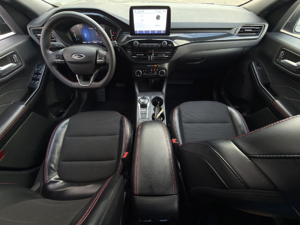 Used 2025 Ford Escape ST-Line FWD image 9