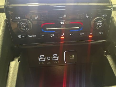 New 2025 Jeep Grand Cherokee Limited w/ Trailer Tow Package image 14