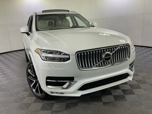 Certified 2023 Volvo XC90 B6 Plus w/ Protection Package Premier AWD/4WD image 8